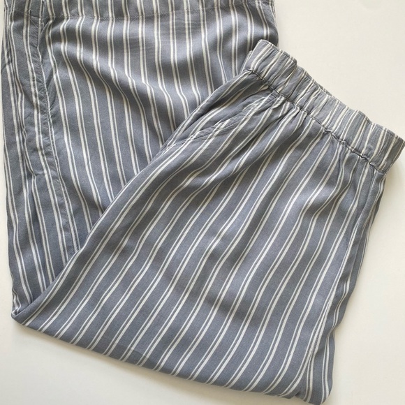 American Eagle Outfitters High Waist Elasticized Comfy Viscose Culotte Pants - Picture 9 of 9